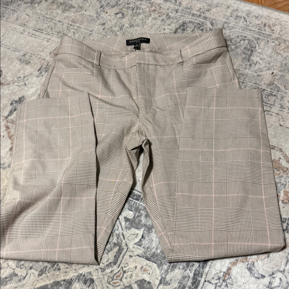 Banana Republic Beige and Pink Plaid Pants